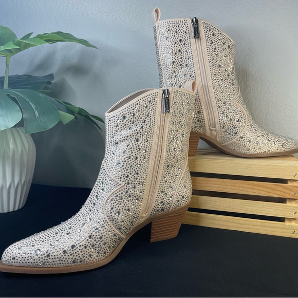 Jessica Simpson Ostelle Rhinestone Western Bootie - Picture 11 of 15